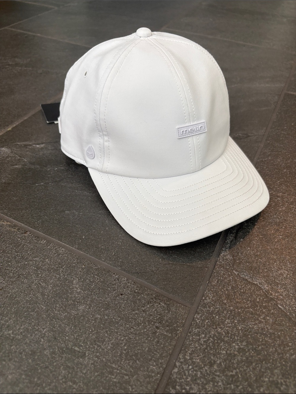 Melin Men's White Hydro Hat
